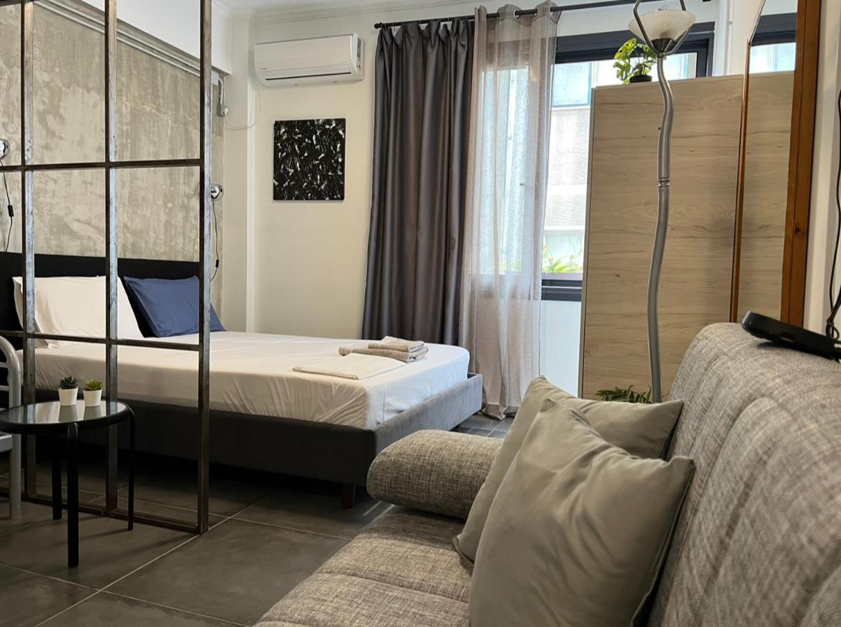 Virginia'S Boutique Apartments Atena Exterior foto