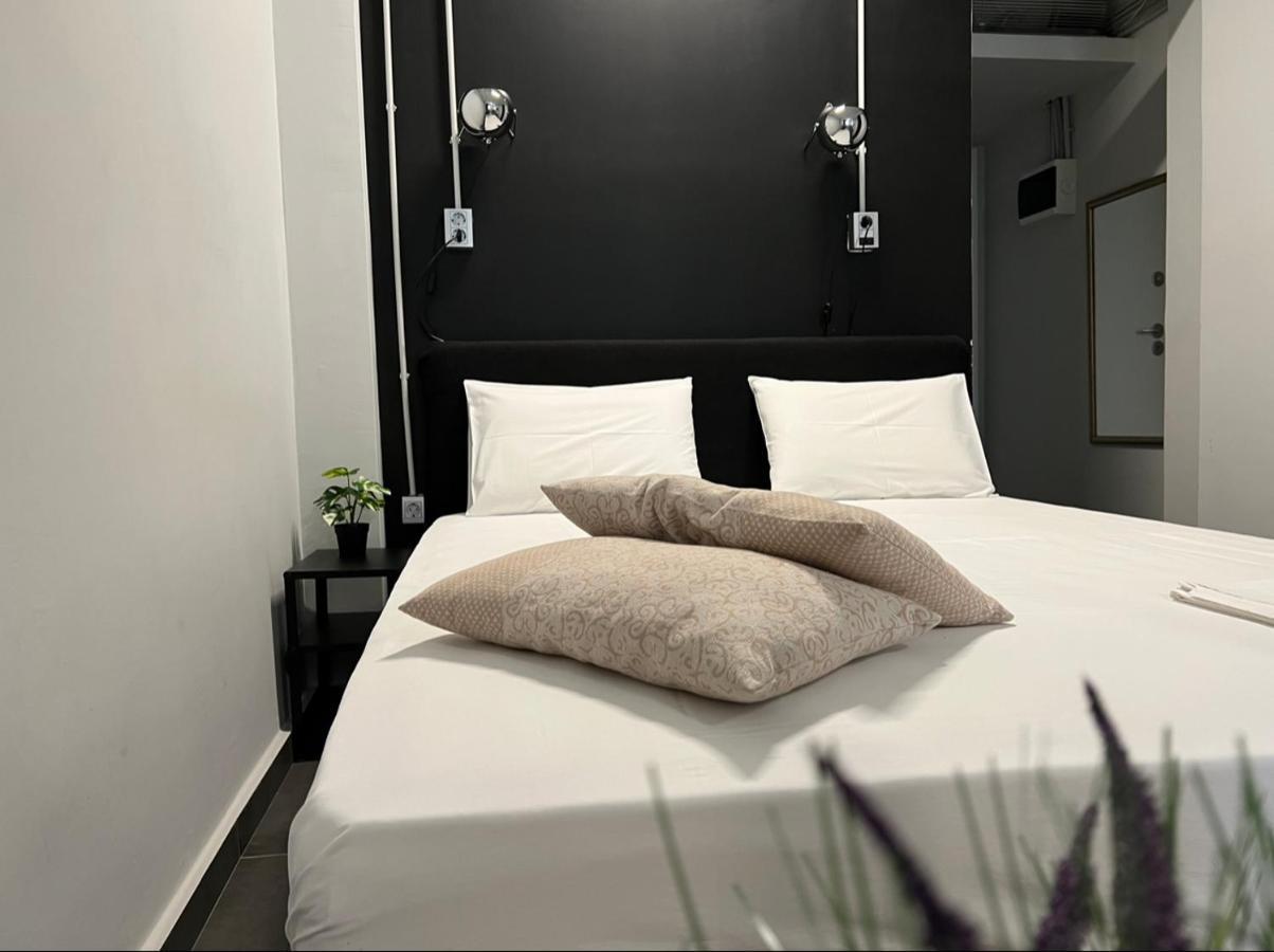Virginia'S Boutique Apartments Atena Exterior foto