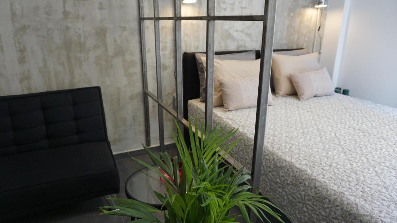 Virginia'S Boutique Apartments Atena Exterior foto